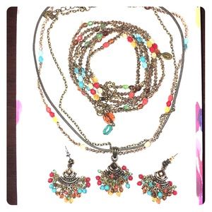 Multicolored bead jewelry set